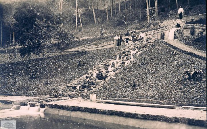 Cascada de piedra en 1920.Epoca Echevarria